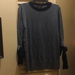 Halogen 3/4 sleeve sweater with tie sleeves